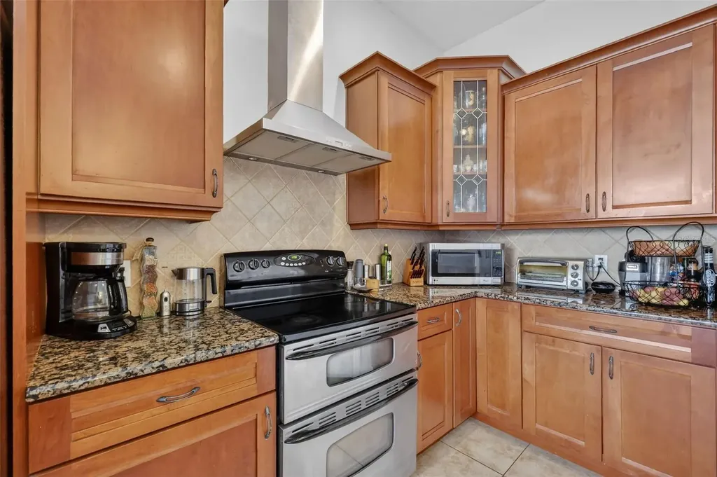 111 E Steele Street Orlando FL 32804