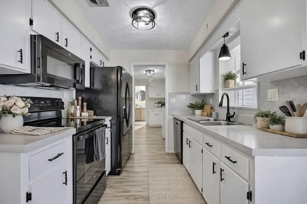 6 James Court Beverly Hills FL 34465