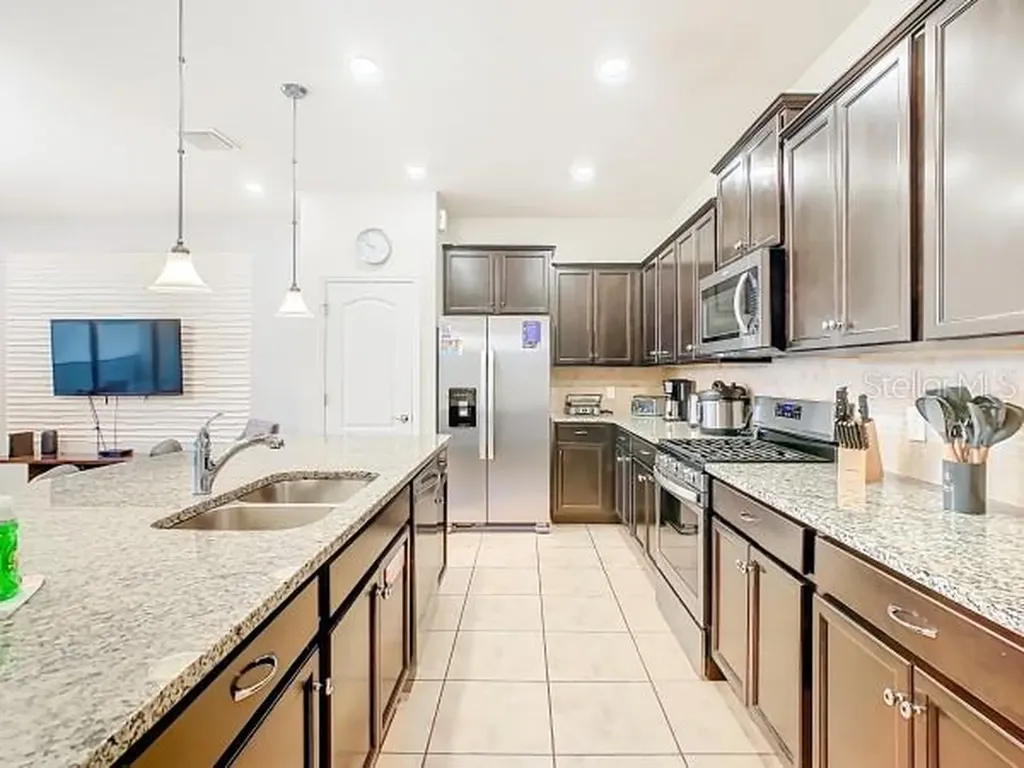 4583 Terrasonesta Drive Davenport FL 33837