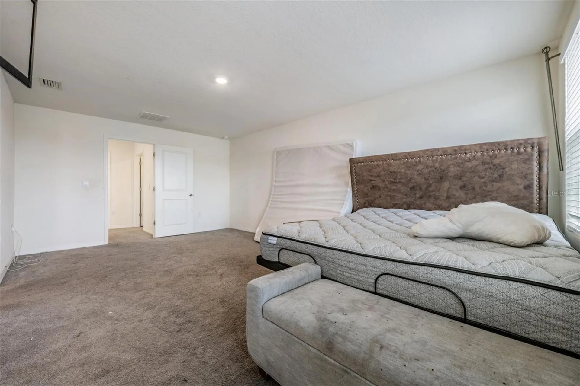 37214 Angel Wings Avenue Zephyrhills FL 33541