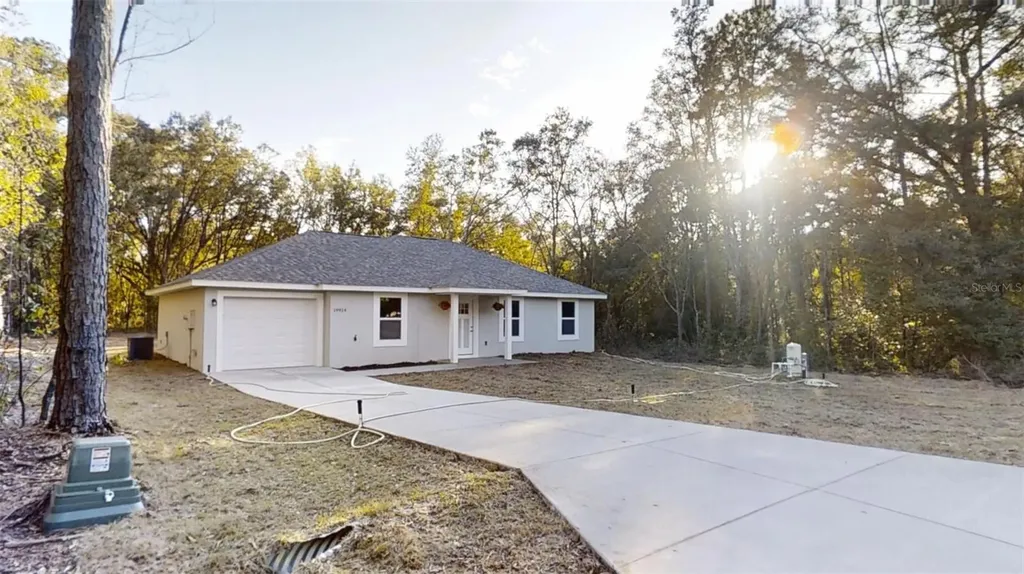19656 SW Lark Avenue Dunnellon FL 34431