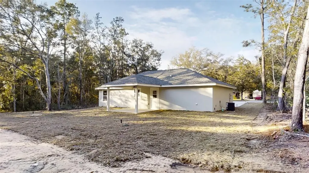 19656 SW Lark Avenue Dunnellon FL 34431