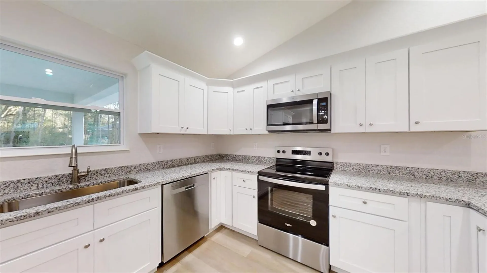 19656 SW Lark Avenue Dunnellon FL 34431