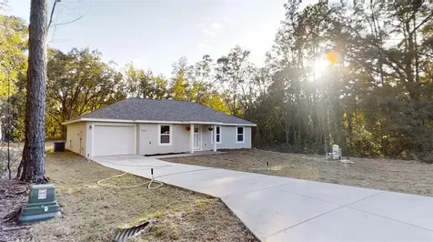 19656 SW Lark Avenue Dunnellon FL 34431