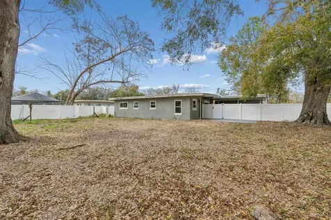 1645 Avenue C NE Winter Haven FL 33881
