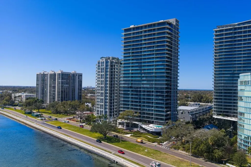 3101 Bayshore Boulevard Tampa FL 33629