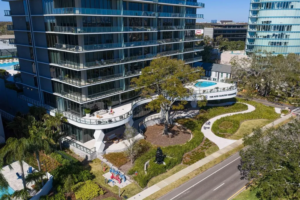 3101 Bayshore Boulevard Tampa FL 33629
