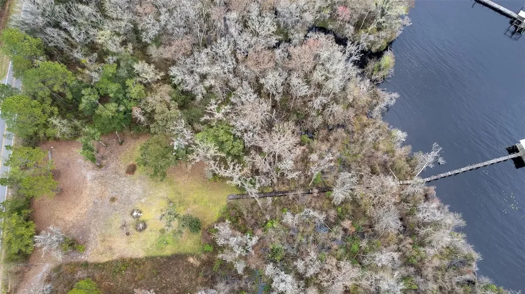 455 W River Road Palatka FL 32177