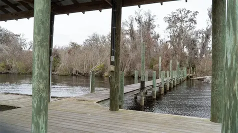 455 W River Road Palatka FL 32177