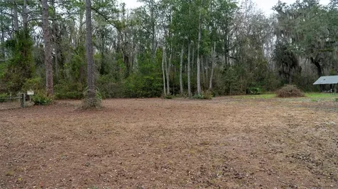 455 W River Road Palatka FL 32177