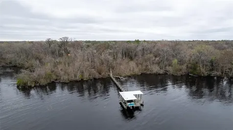 455 W River Road Palatka FL 32177