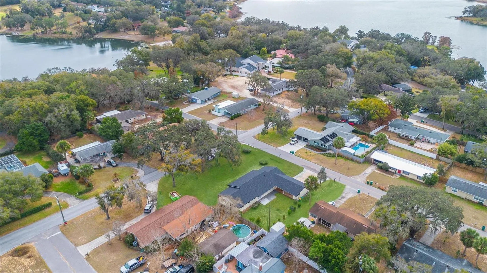 1310 E Crooked Lake Drive Eustis FL 32726