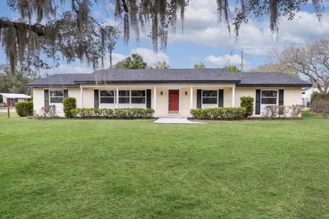 1310 E Crooked Lake Drive Eustis FL 32726