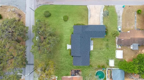 1310 E Crooked Lake Drive Eustis FL 32726