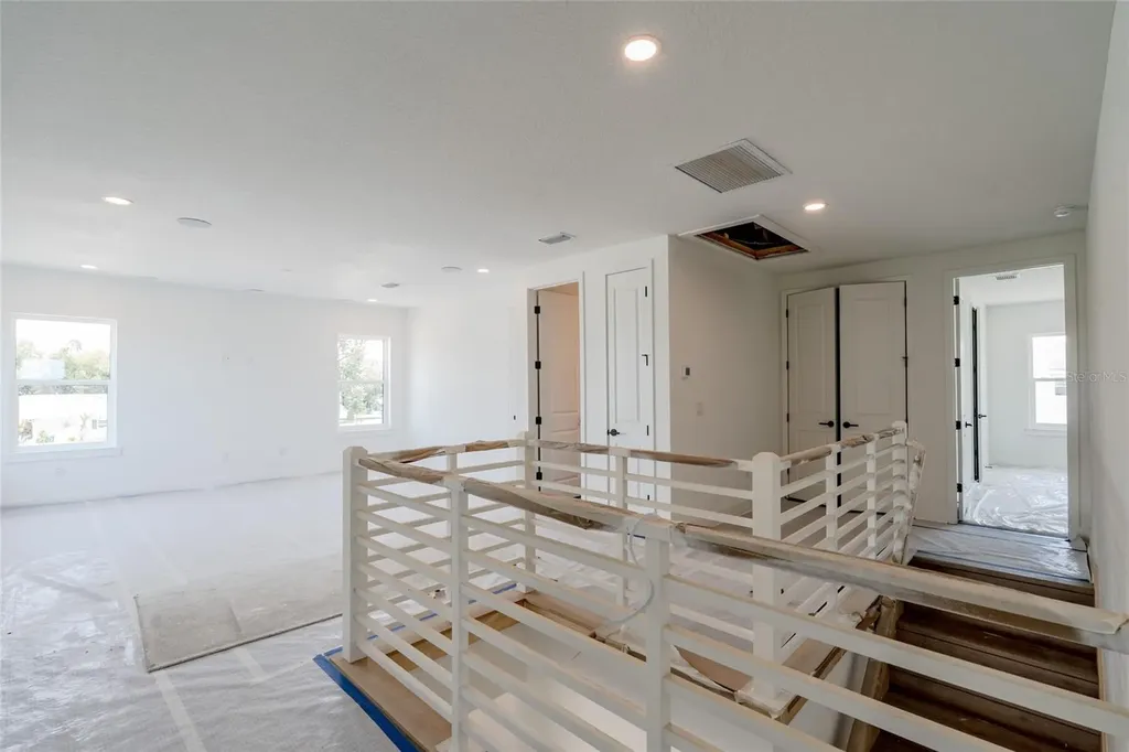 659 Maldives Trail Sarasota FL 34234