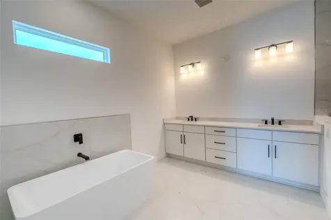659 Maldives Trail Sarasota FL 34234