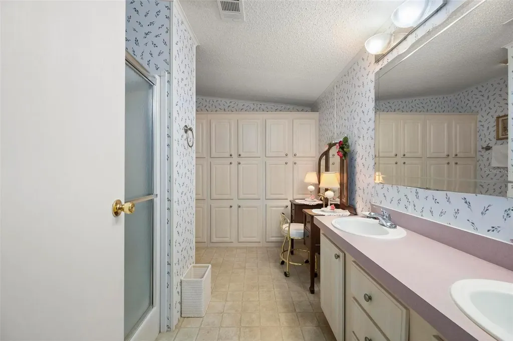1000 Kings Highway Port Charlotte FL 33980
