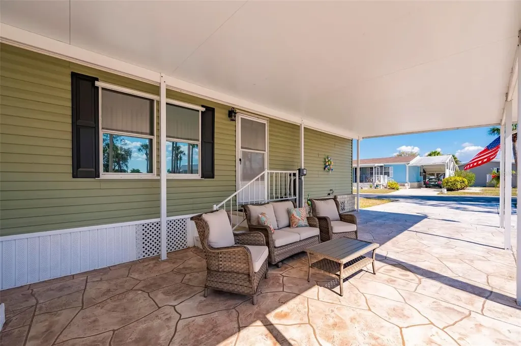 1000 Kings Highway Port Charlotte FL 33980