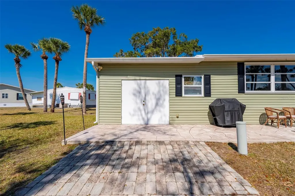 1000 Kings Highway Port Charlotte FL 33980