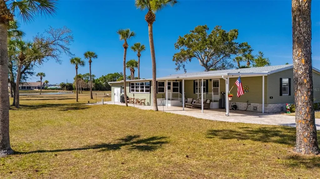 1000 Kings Highway Port Charlotte FL 33980
