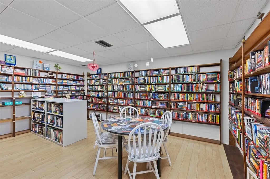 1000 Kings Highway Port Charlotte FL 33980