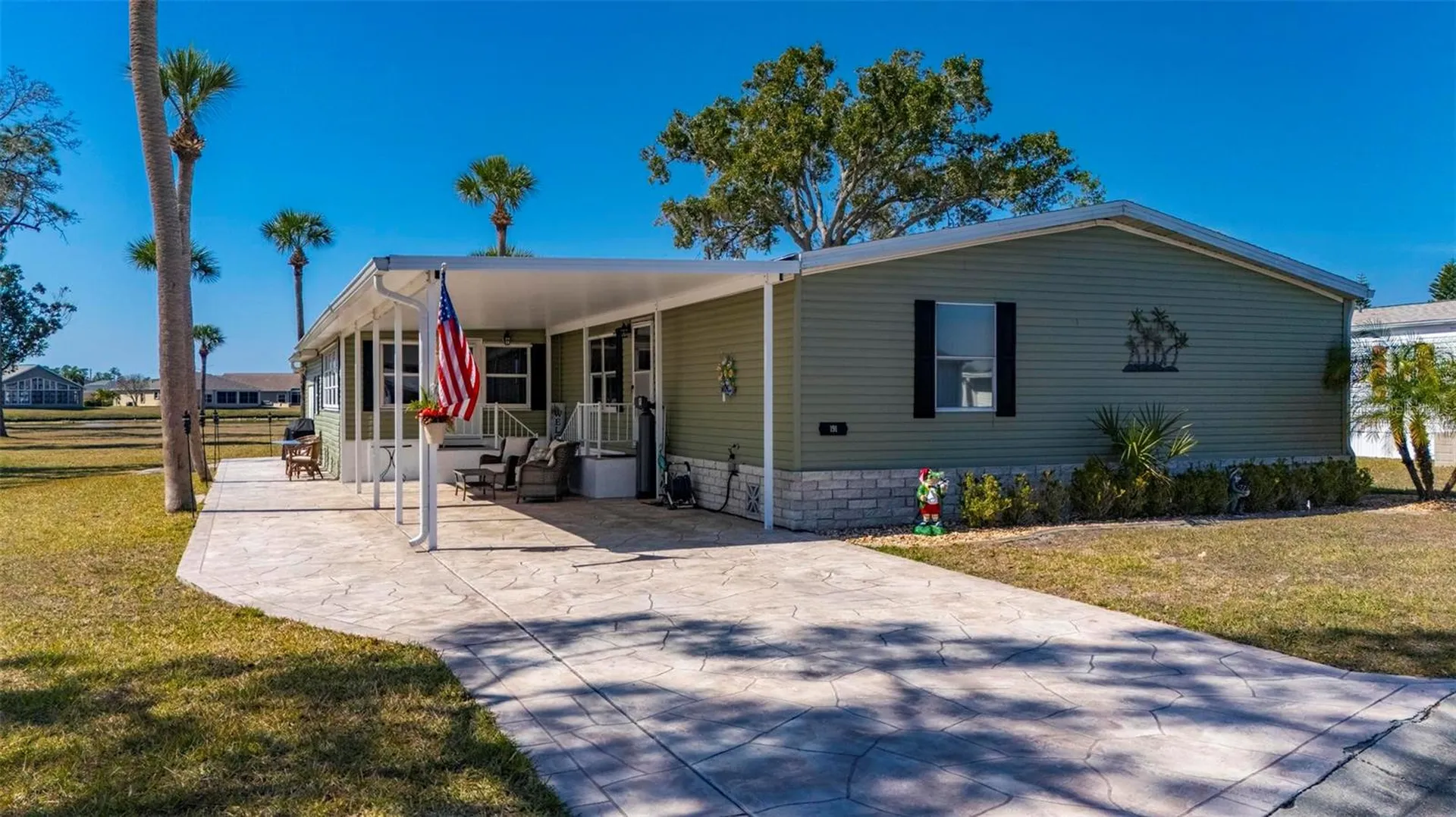 1000 Kings Highway Port Charlotte FL 33980