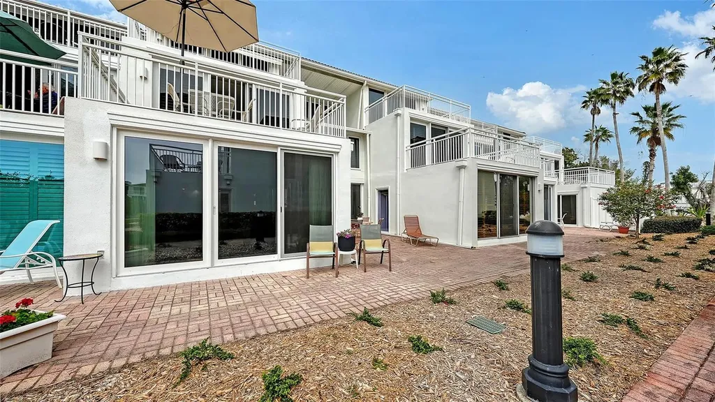 5055 Gulf Of Mexico Drive Longboat Key FL 34228