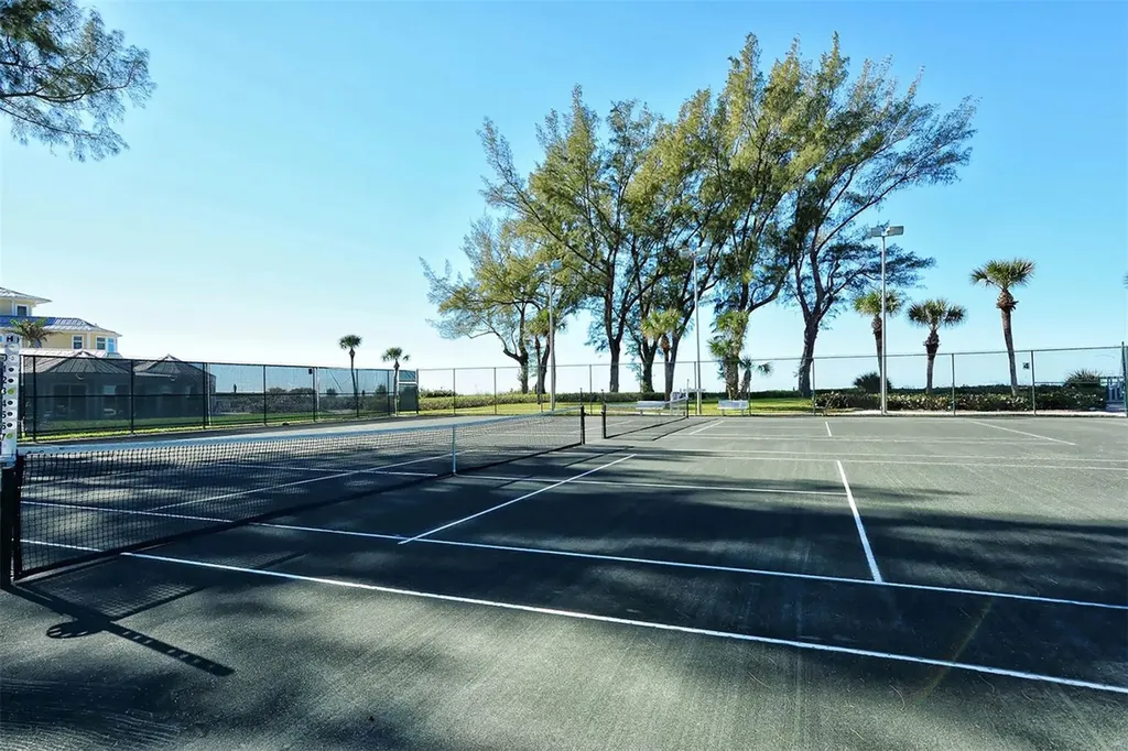 5055 Gulf Of Mexico Drive Longboat Key FL 34228