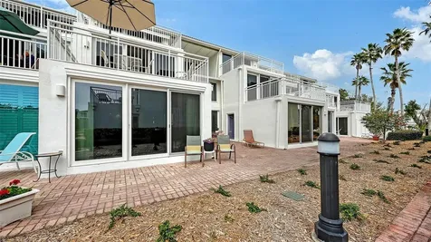 5055 Gulf Of Mexico Drive Longboat Key FL 34228
