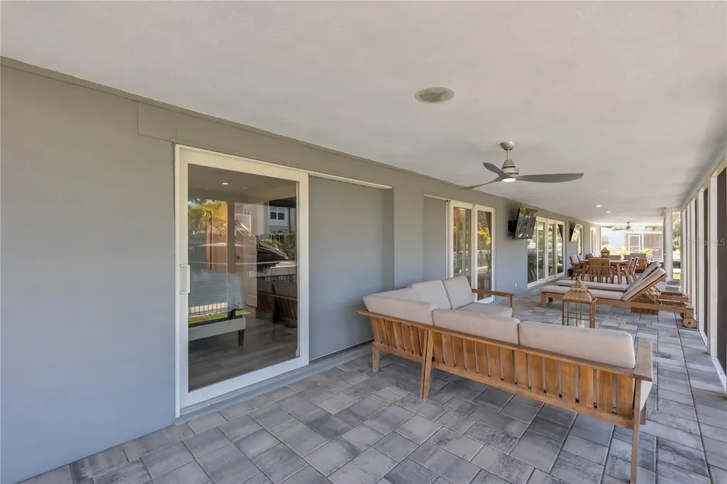 765 Saint Judes Drive N Longboat Key FL 34228