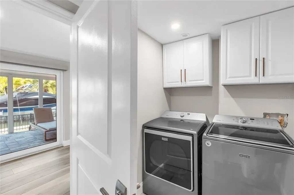 765 Saint Judes Drive N Longboat Key FL 34228