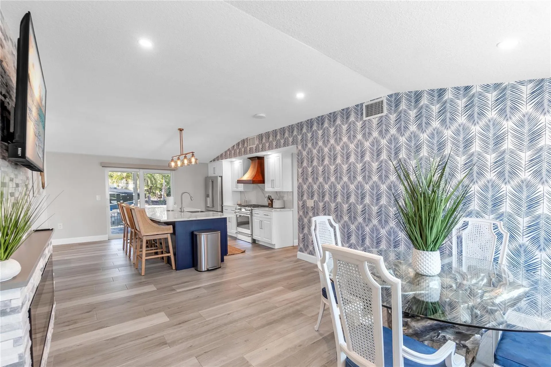 765 Saint Judes Drive N Longboat Key FL 34228