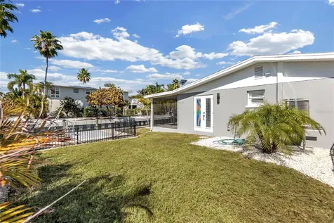 765 Saint Judes Drive N Longboat Key FL 34228