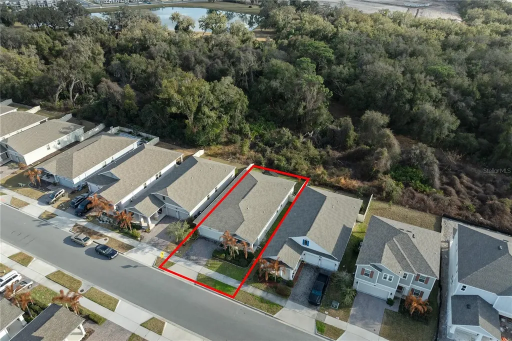 1778 Good Neighbor Loop Kissimmee FL 34744