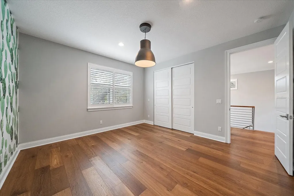 2207 Wisteria Street Sarasota FL 34239