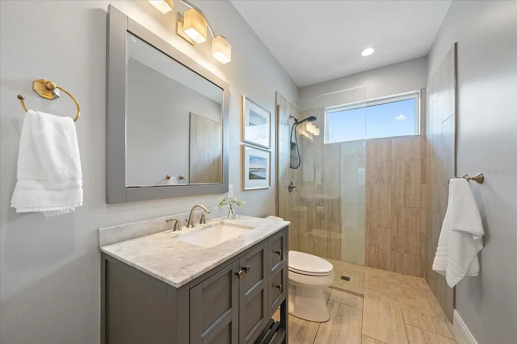 2207 Wisteria Street Sarasota FL 34239