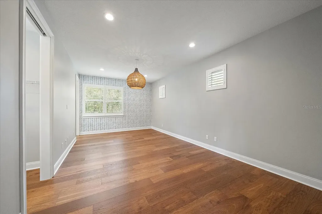 2207 Wisteria Street Sarasota FL 34239