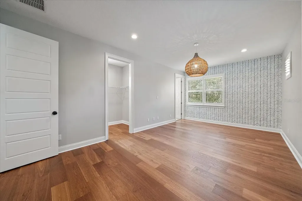 2207 Wisteria Street Sarasota FL 34239