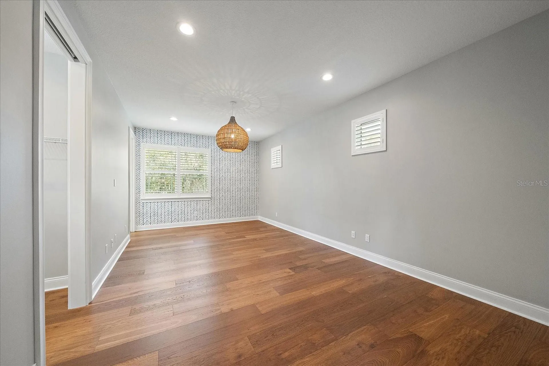 2207 Wisteria Street Sarasota FL 34239