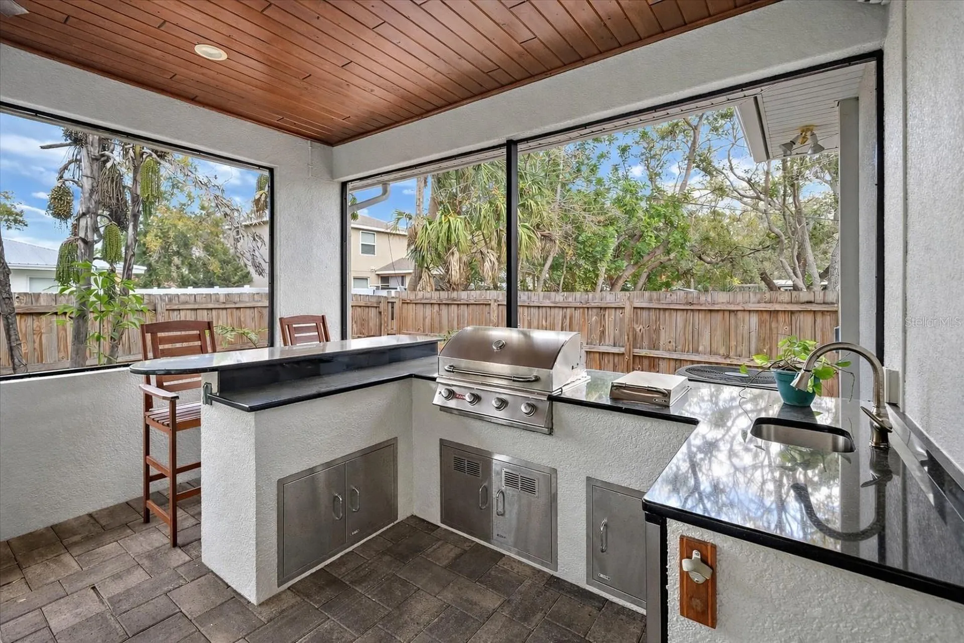 2207 Wisteria Street Sarasota FL 34239
