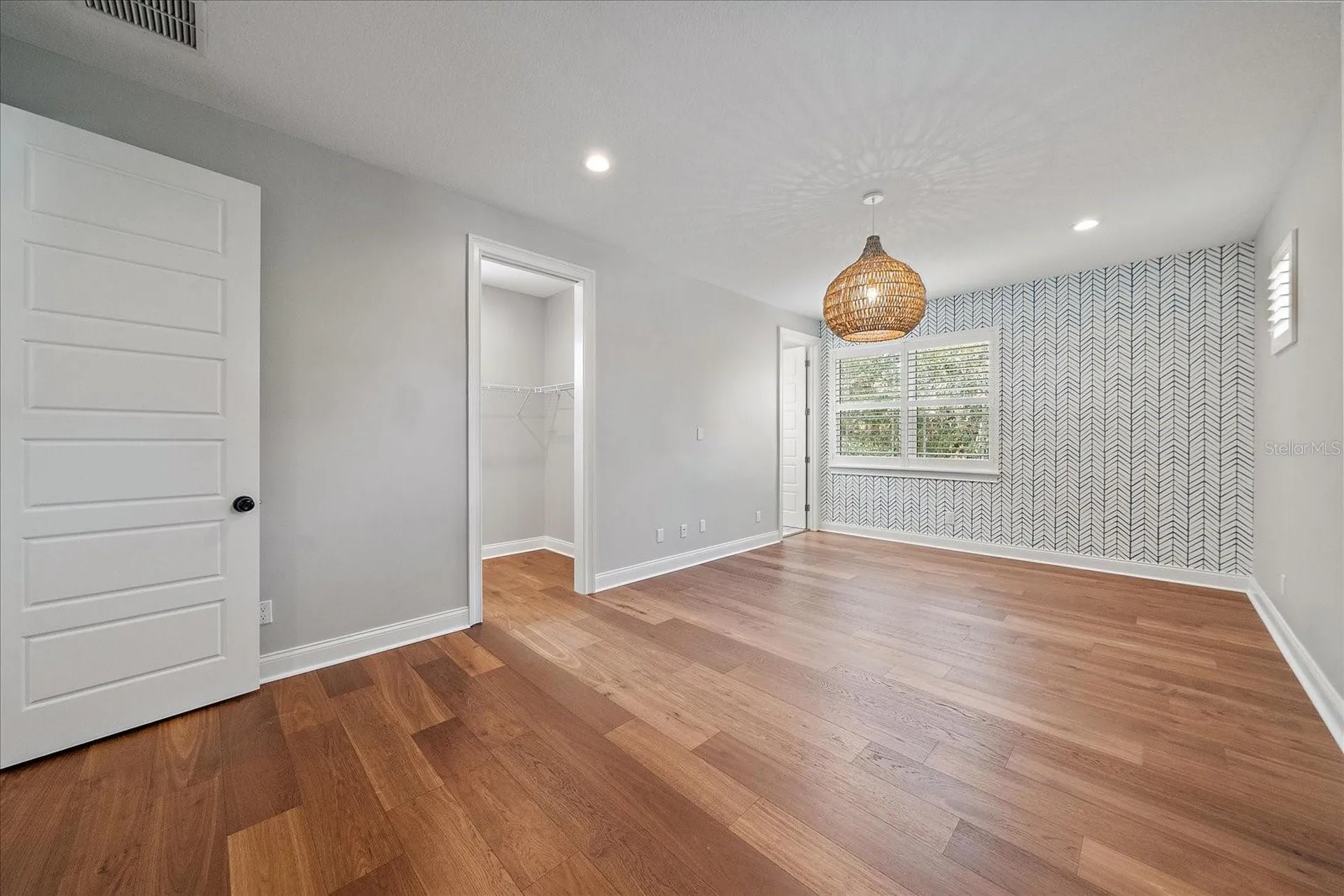 2207 Wisteria Street Sarasota FL 34239