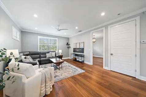 2207 Wisteria Street Sarasota FL 34239