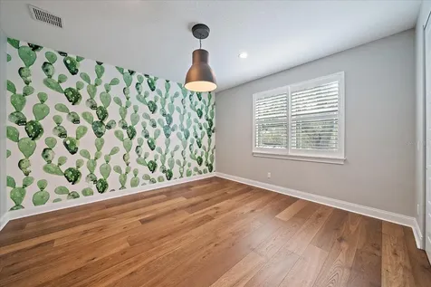 2207 Wisteria Street Sarasota FL 34239