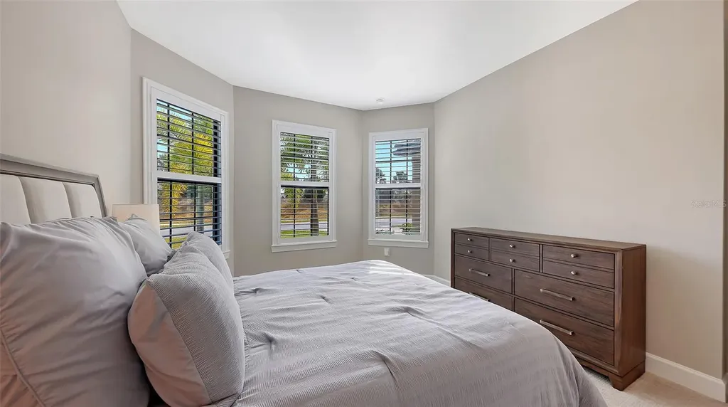 7675 Summerland Cove Bradenton FL 34202