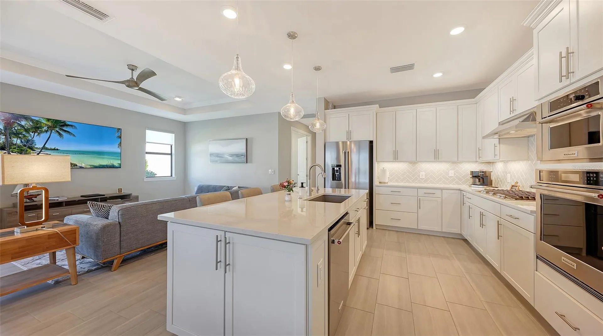 7675 Summerland Cove Bradenton FL 34202