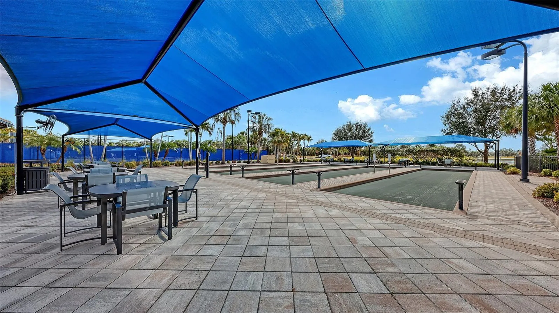 7675 Summerland Cove Bradenton FL 34202