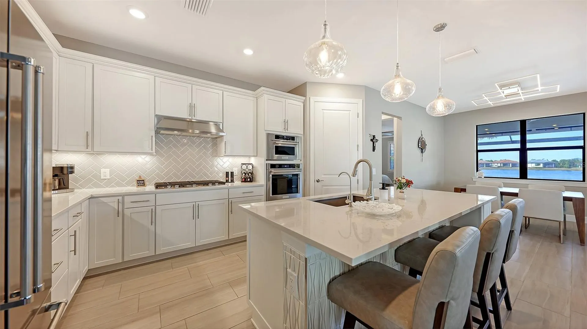 7675 Summerland Cove Bradenton FL 34202