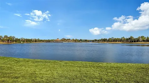 7675 Summerland Cove Bradenton FL 34202