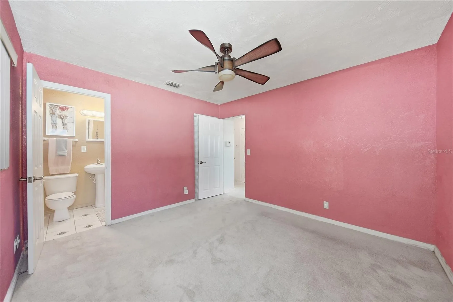 718 Bay Vista Boulevard S St Petersburg FL 33705