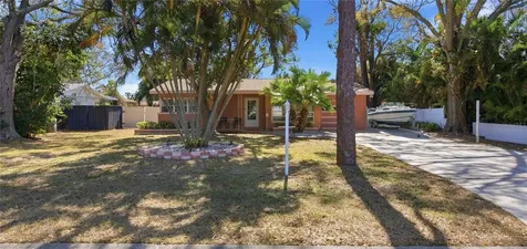 718 Bay Vista Boulevard S St Petersburg FL 33705